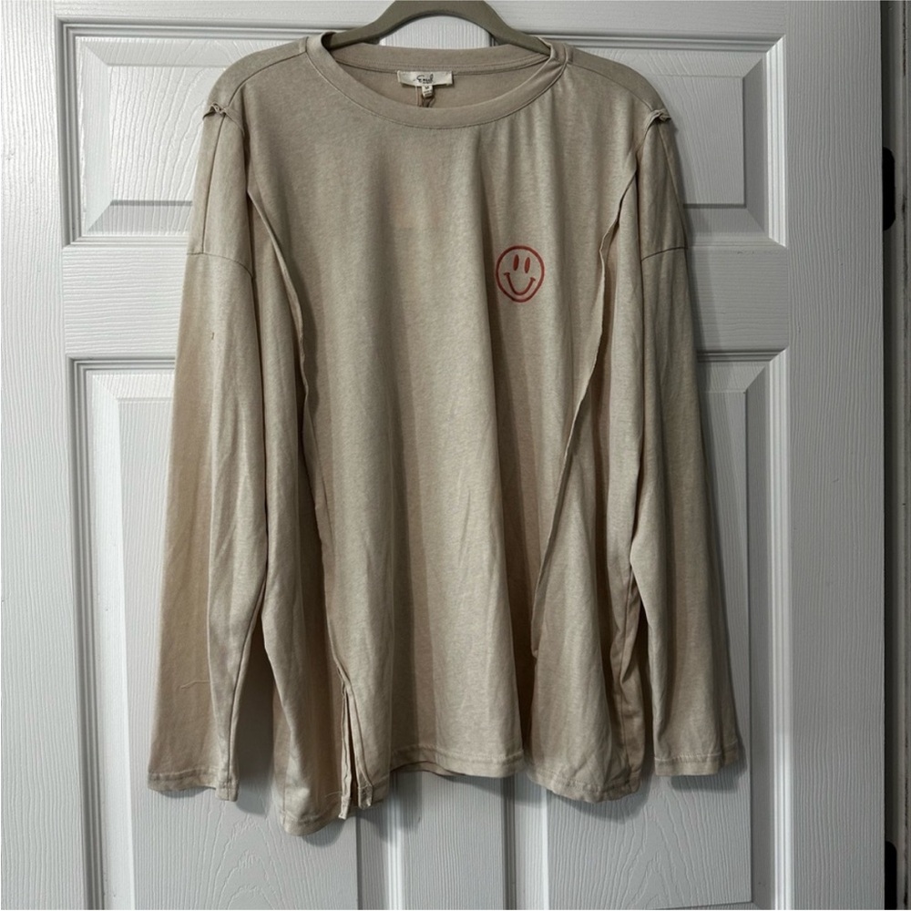 NWT Easel Smiley Face “Good to See U” Long Sleeve Shirt